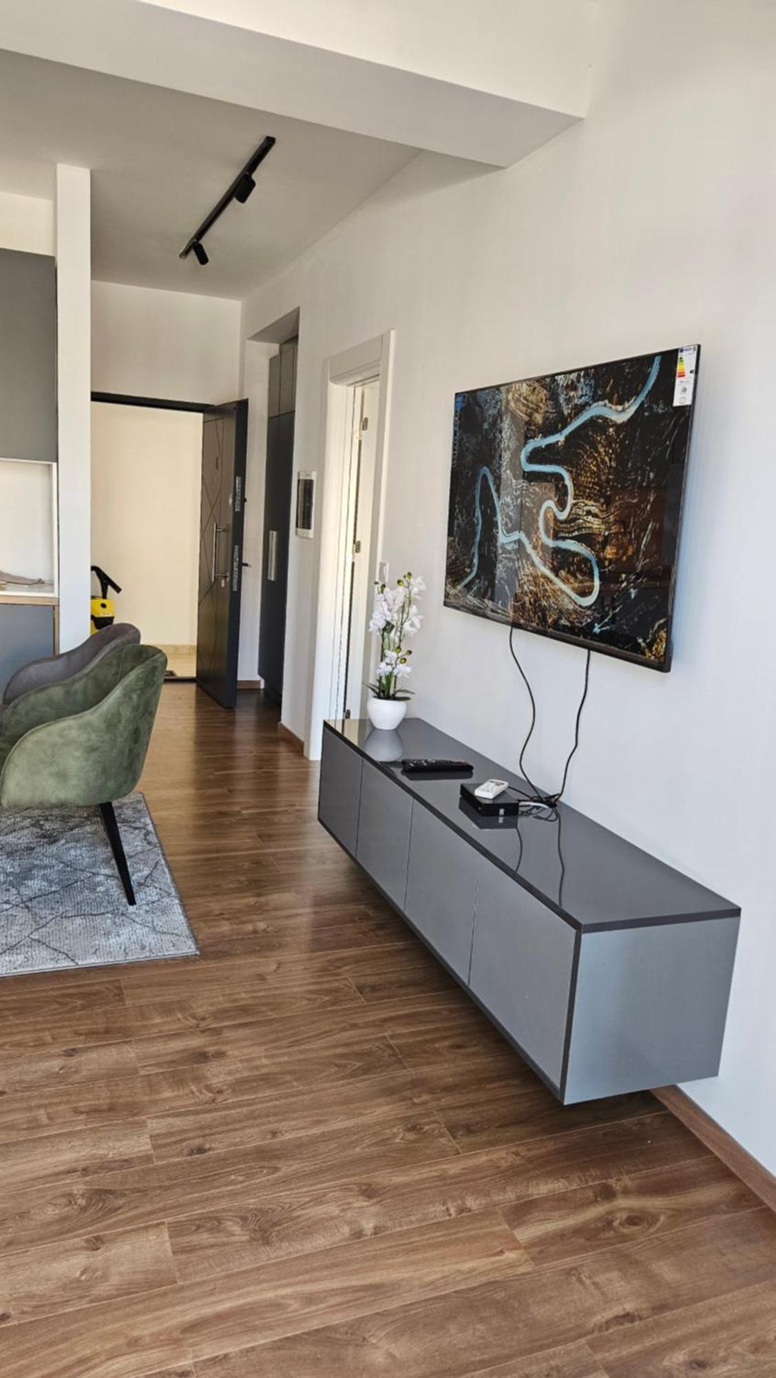Podgorica Apartments Planet ภายนอก รูปภาพ