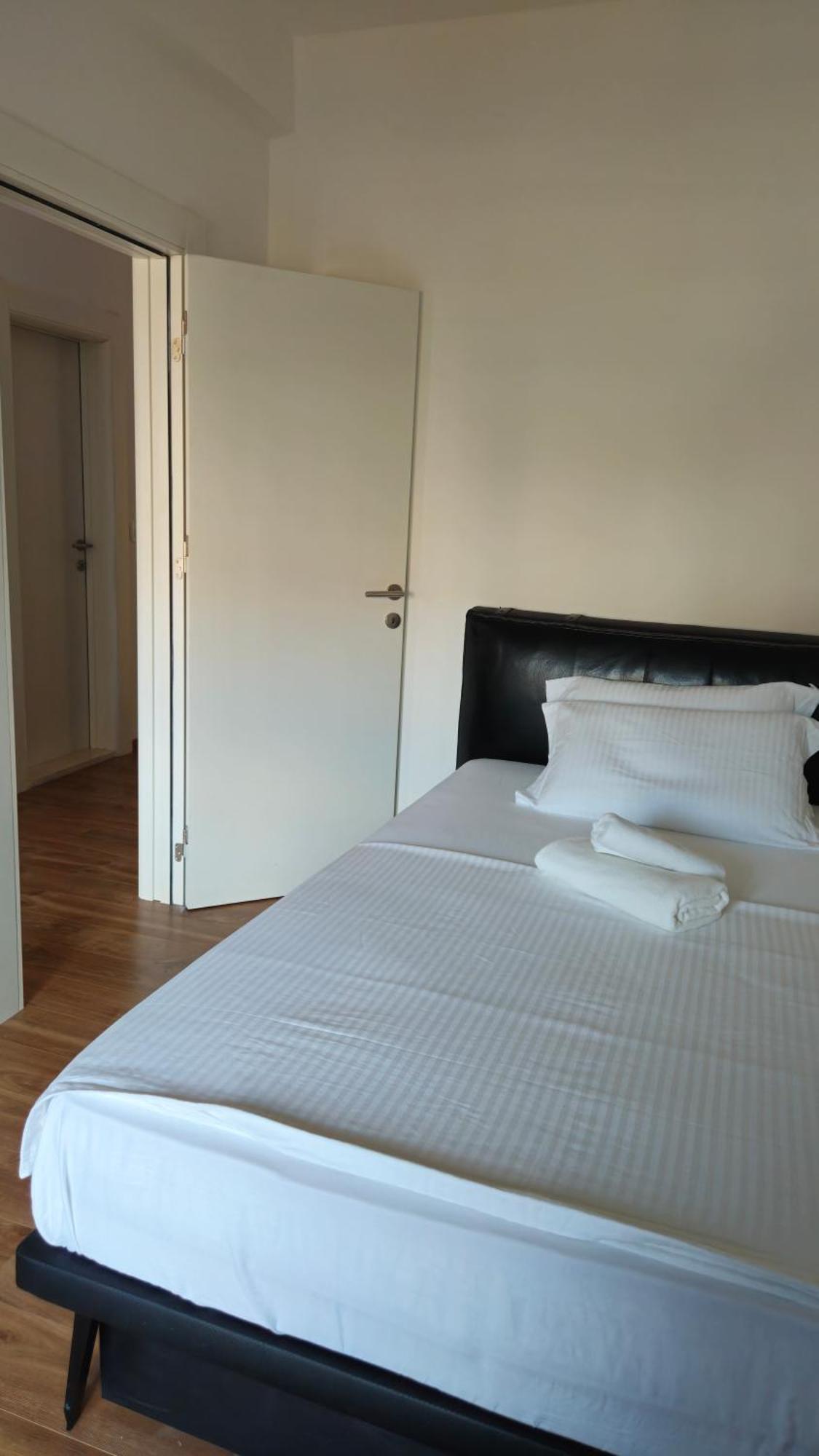 Podgorica Apartments Planet ภายนอก รูปภาพ
